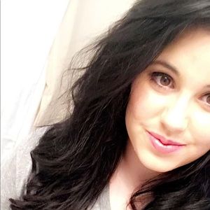 Meet your Posher, Cassie